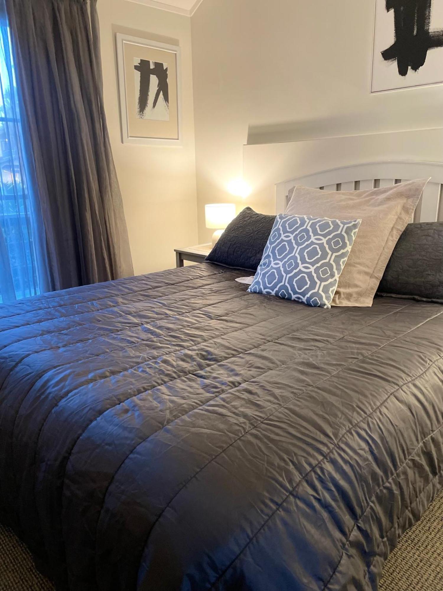 אוקלנד Bavaria Boutique Hotel מראה חיצוני תמונה